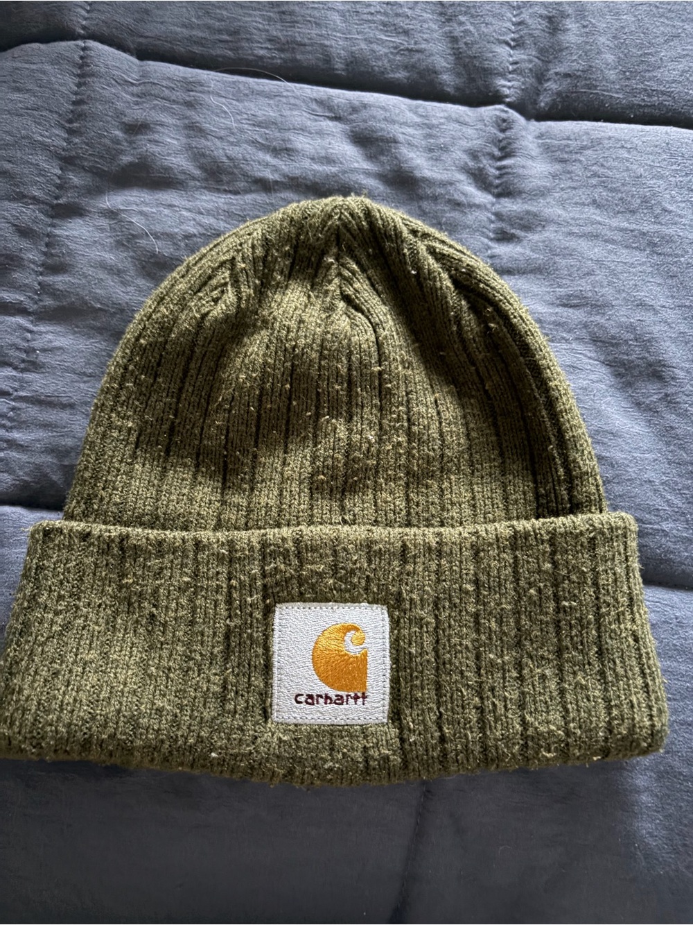 Carhartt Olive Ribbed Cuffed Beanie with Gold Logo Patch